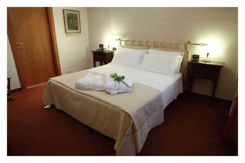Hotel Lux Alessandria